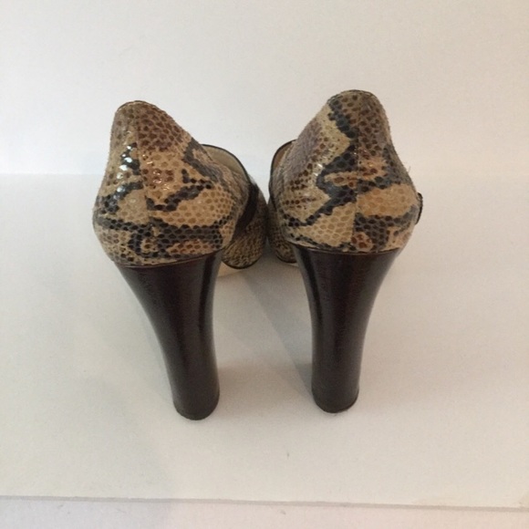 Michael Kors Faux Python Pumps | 7.5 - Picture 5 of 7